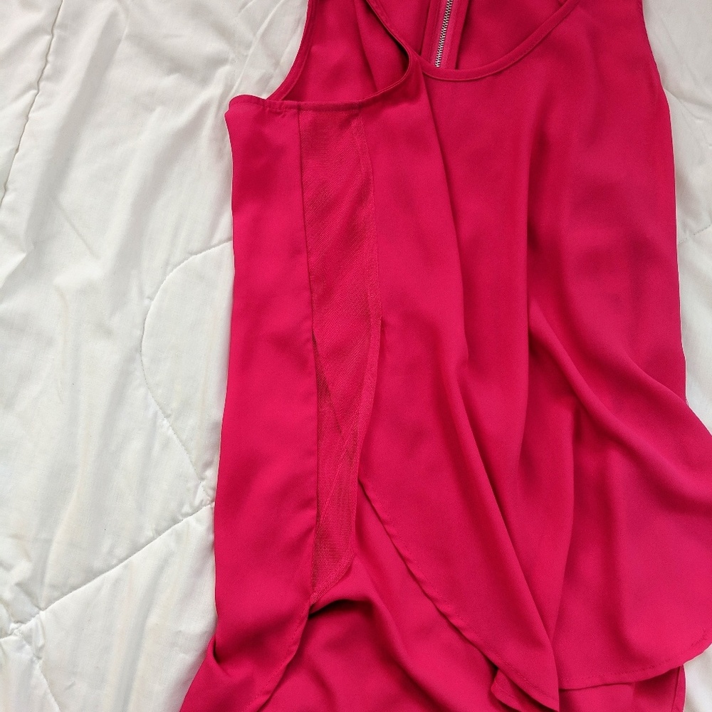 NWT Violet - Hot Pink High Low Tank - Picture 5 of 7